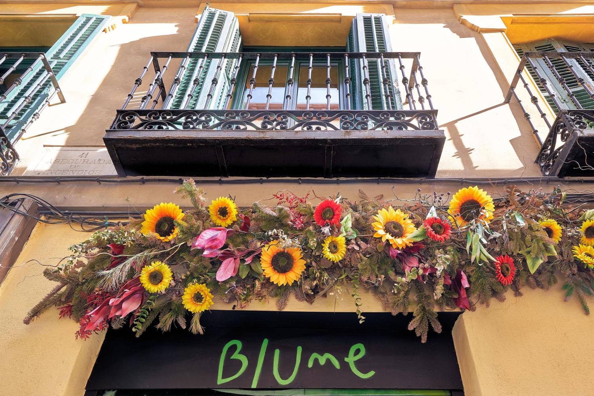 Blume Cruz Suites Madrid Esterno foto